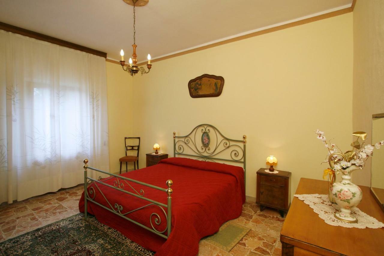 Appartement Casa Elena à Cortone Extérieur photo